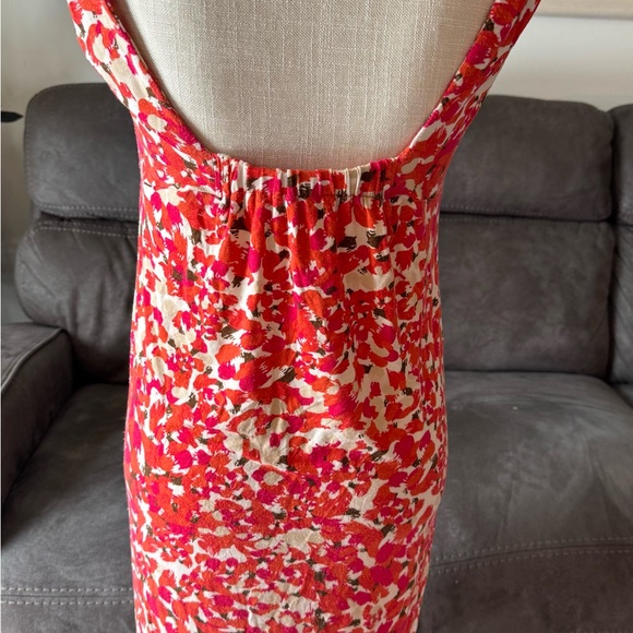 CAbi Red and White Floral Dress - Picture 5 of 7
